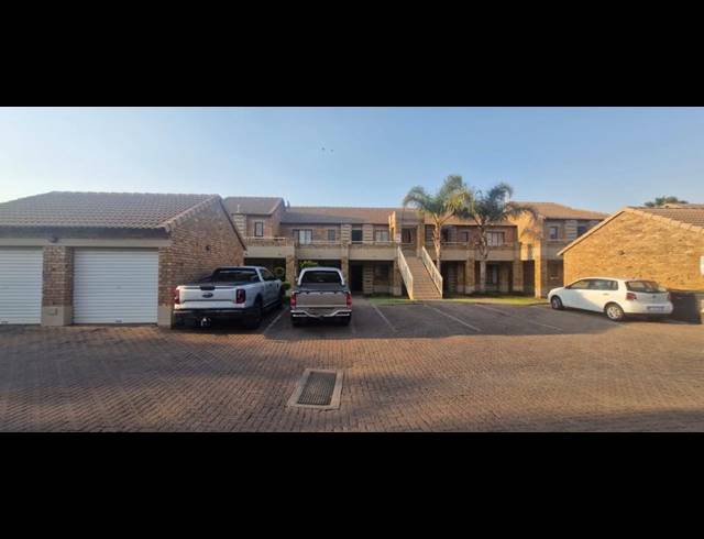 2 BEDROOM APARTMENT FOR SALE IN MONAVONI